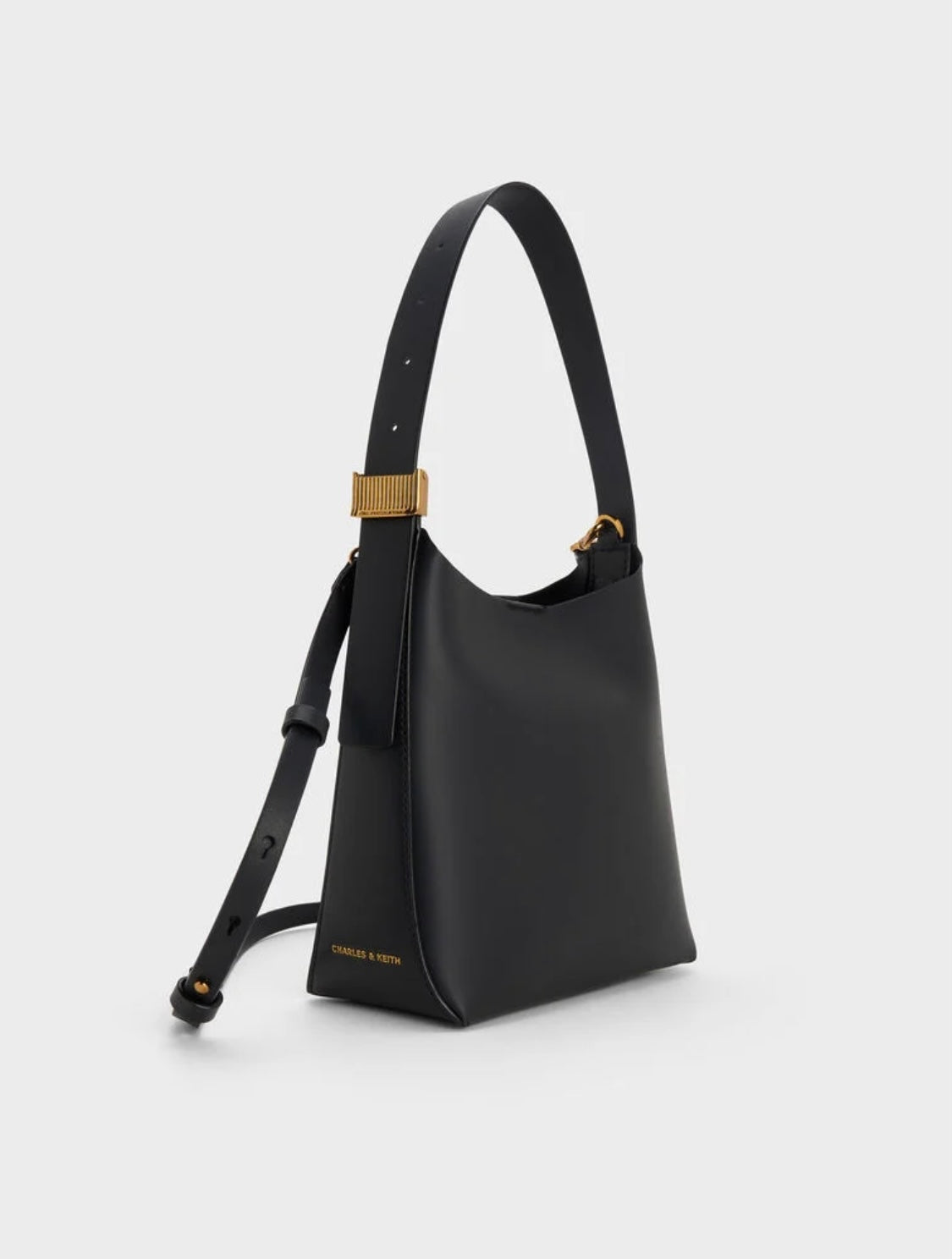 Edna Bucket Bag