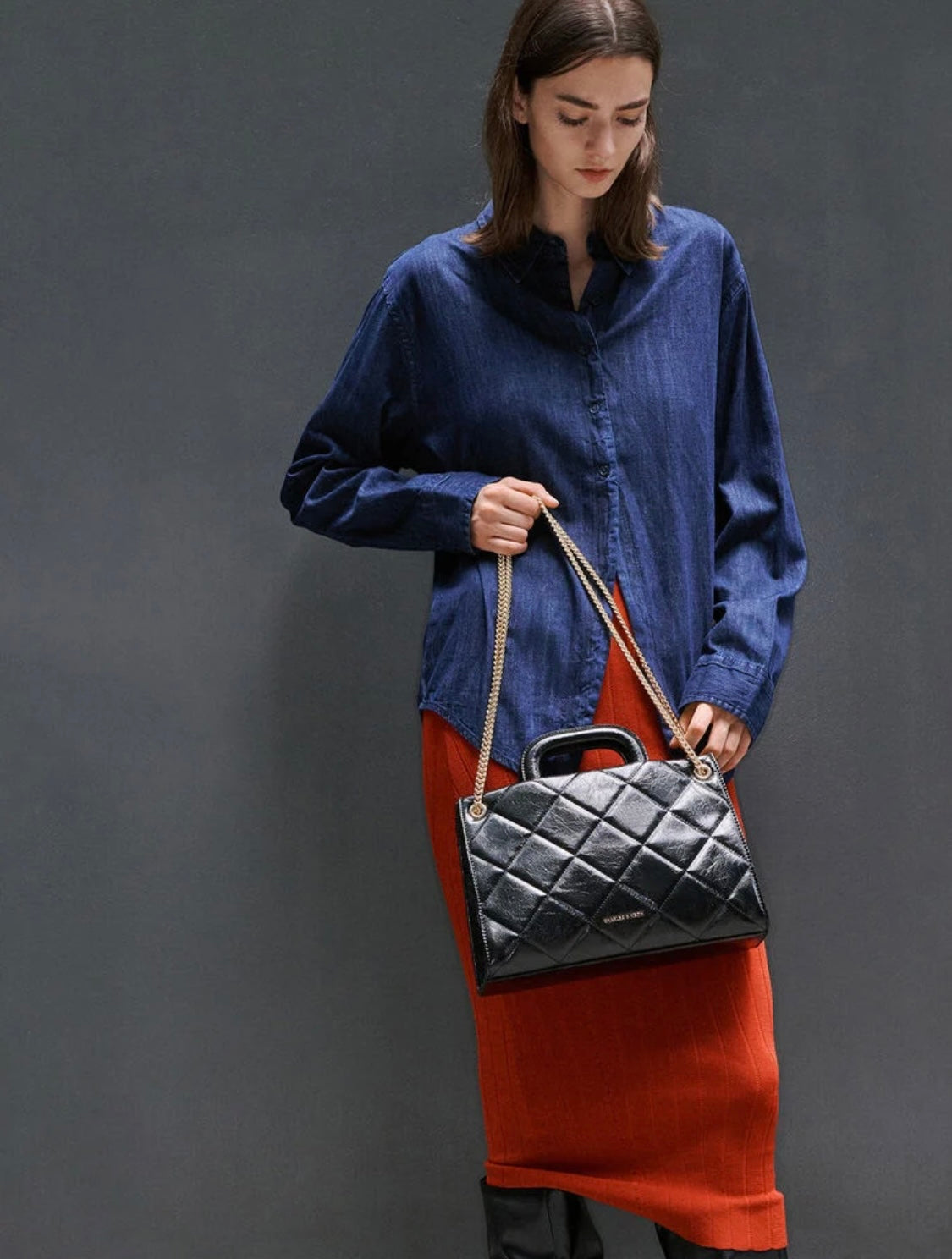 Apfra Quilted Chain-Handle Bag