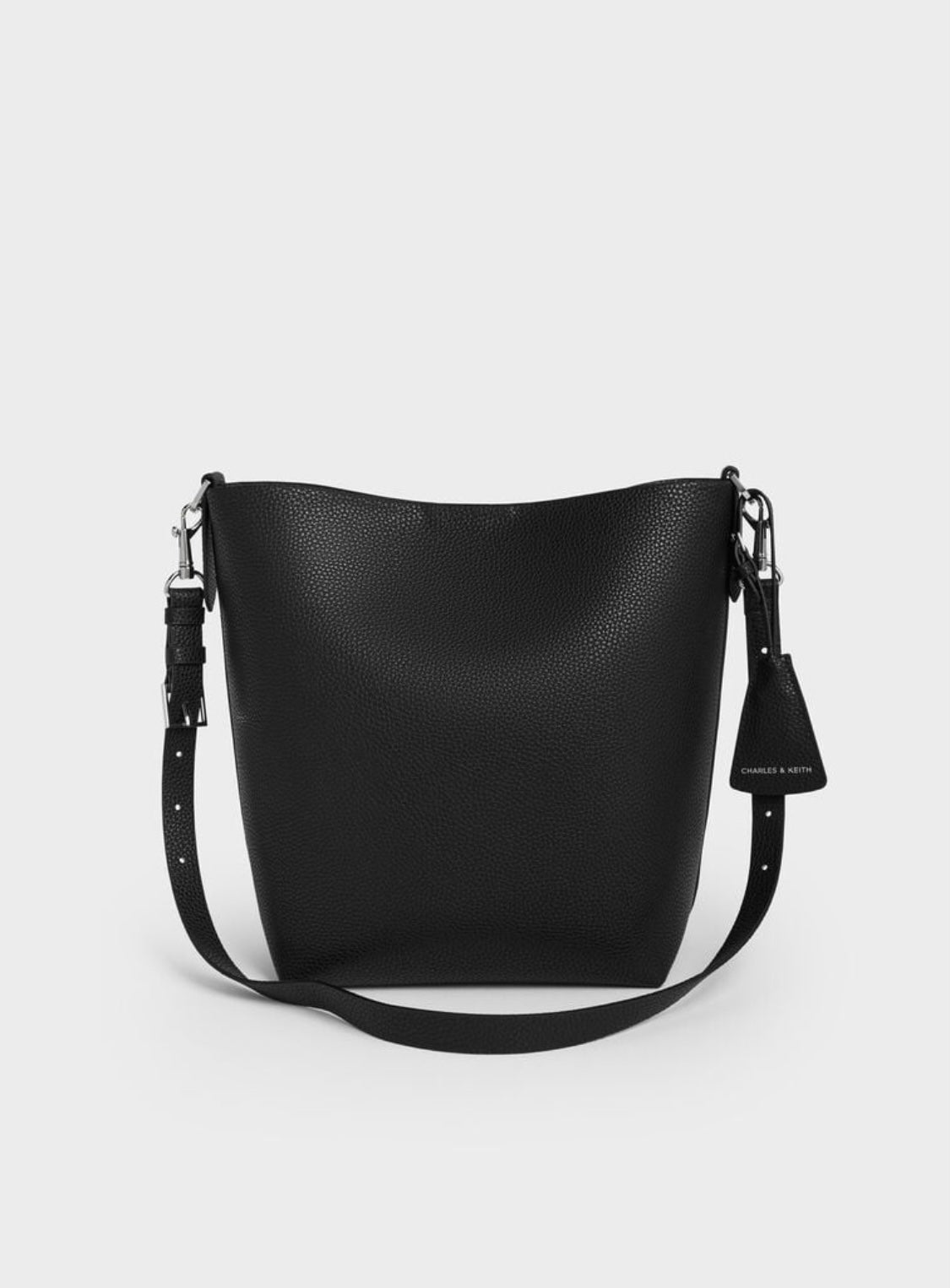 Beryl Bucket Bag