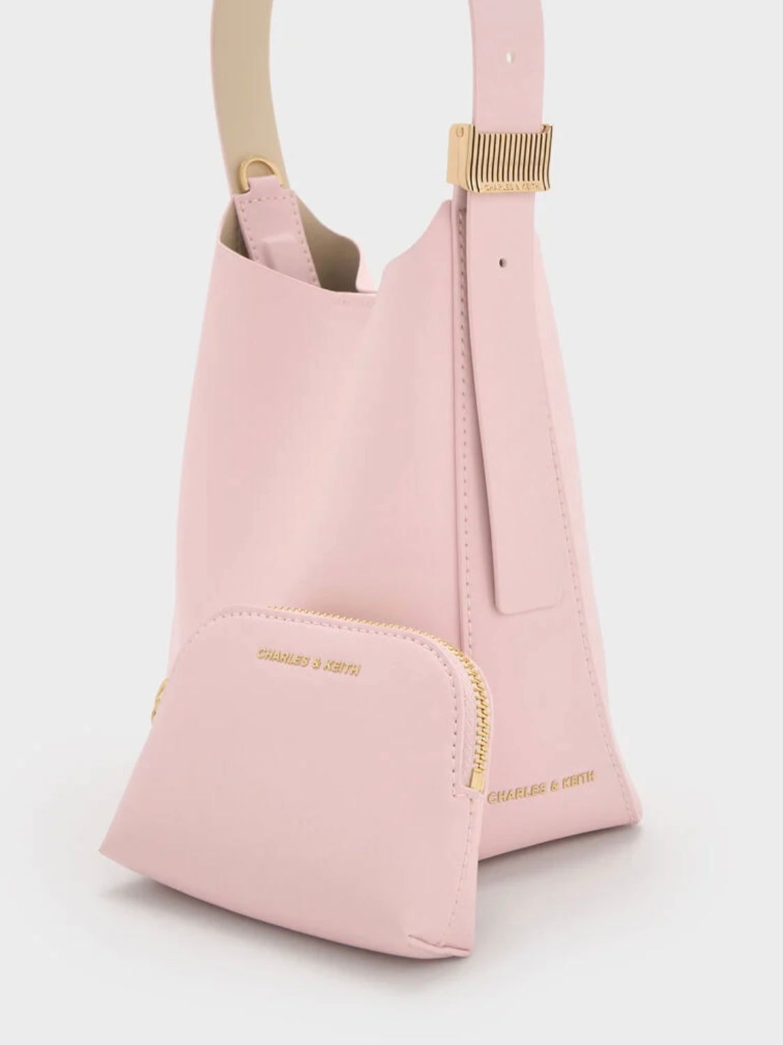 Edna Bucket Bag