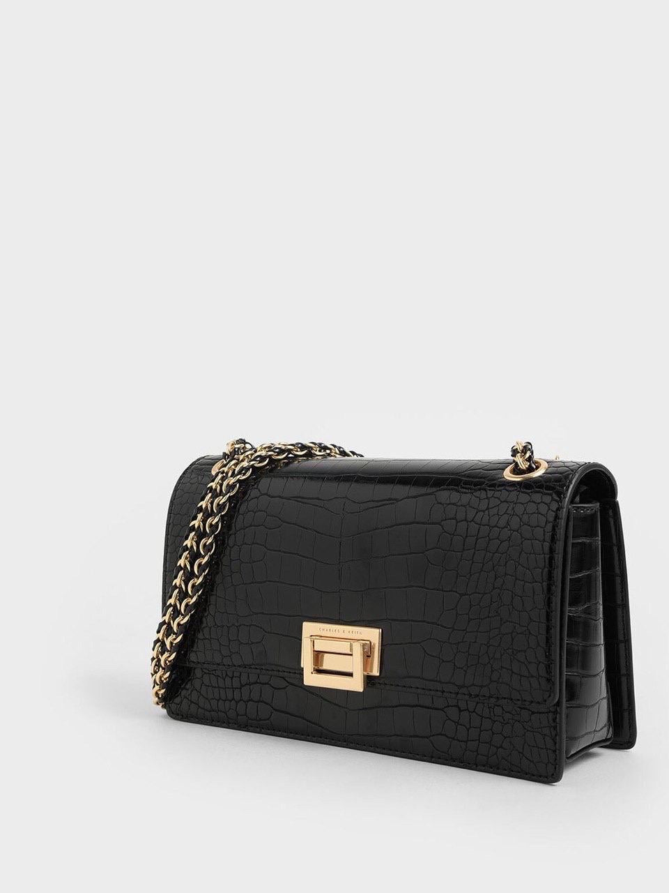Chain Strap Shoulder Bag