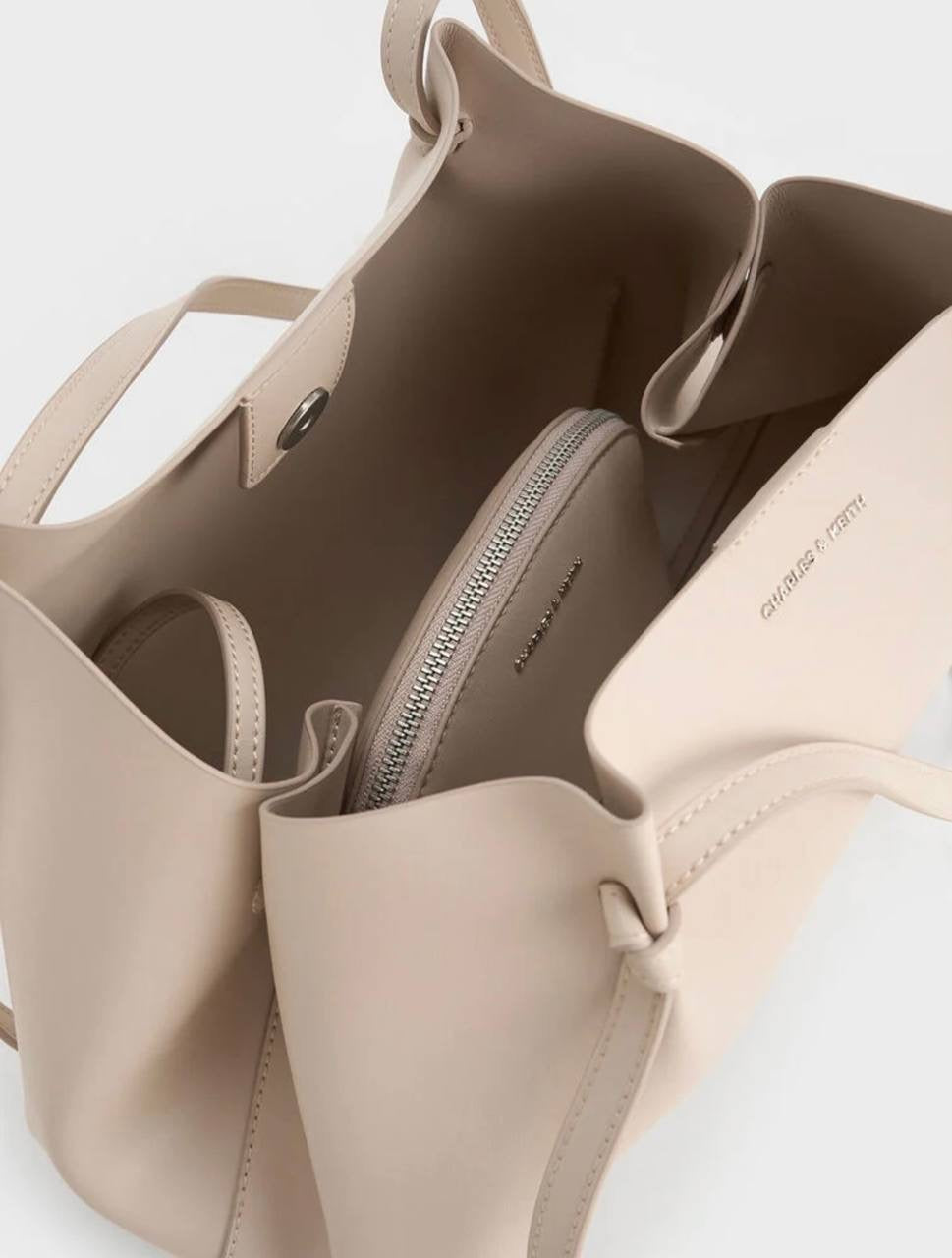 Calla Tote Bag