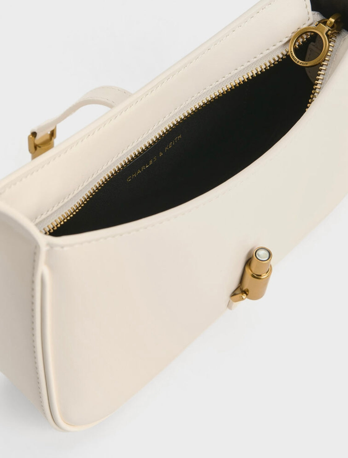 Cesia Ombre Shoulder Bag