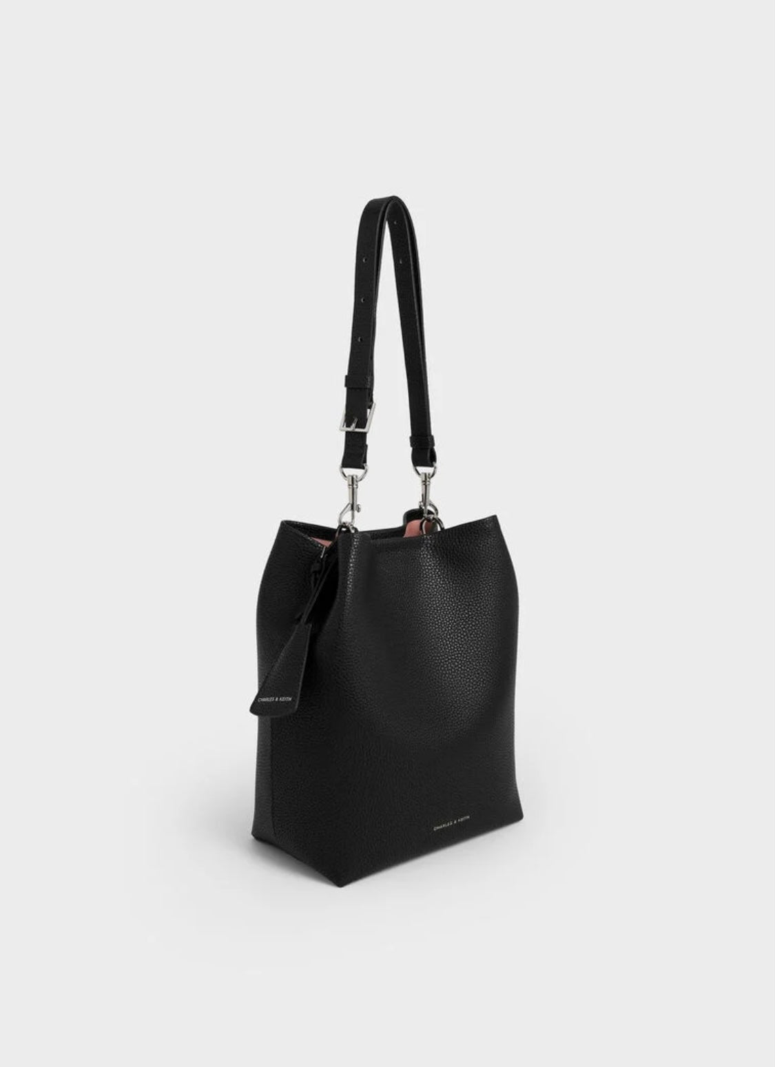 Beryl Bucket Bag