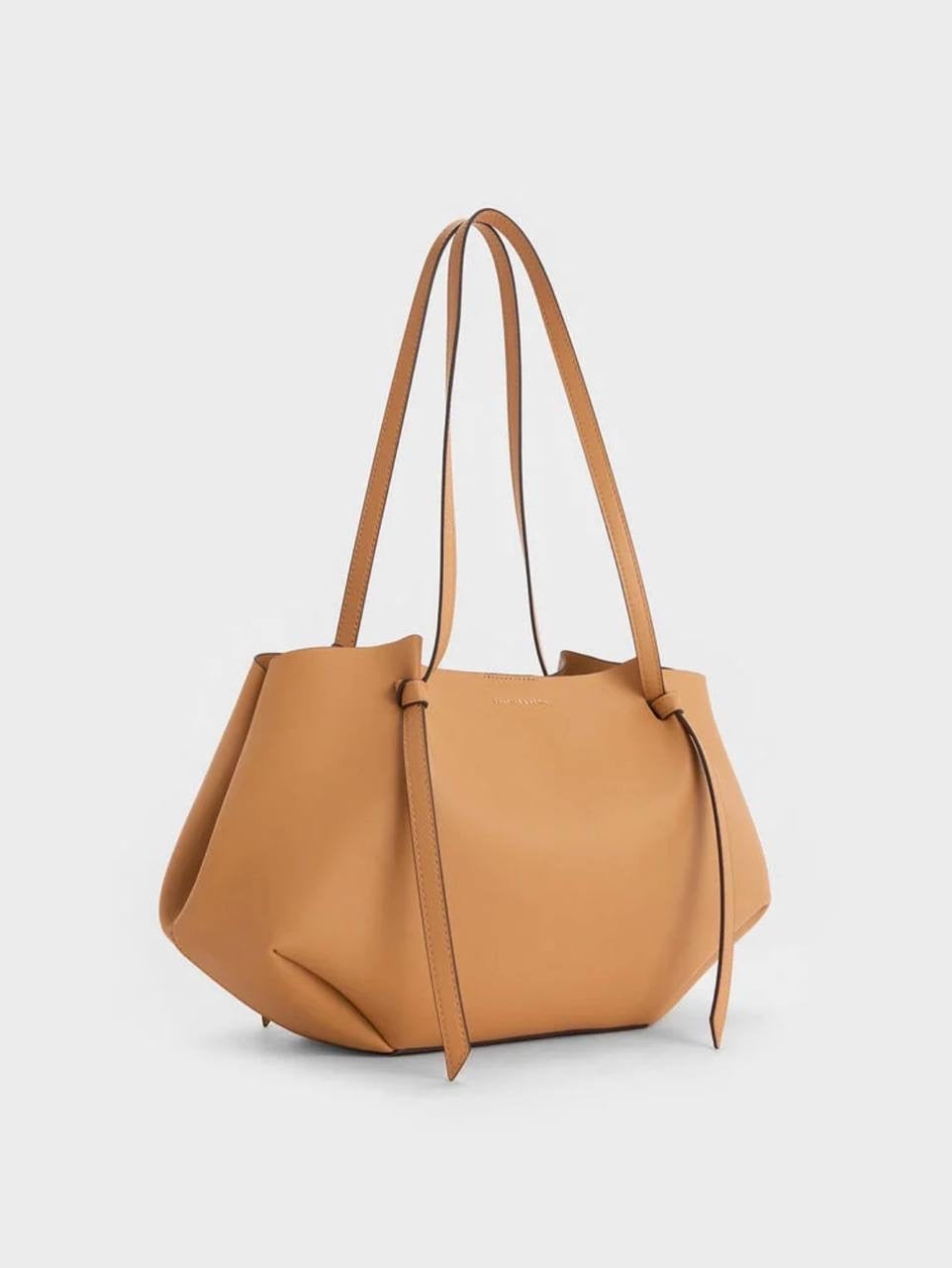 Calla Tote Bag