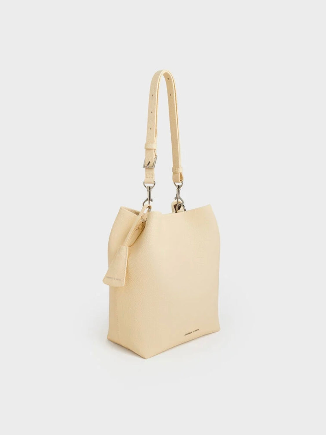 Beryl Bucket Bag