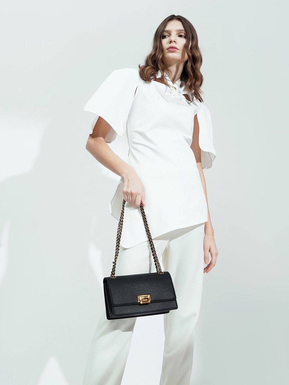Chain Strap Shoulder Bag