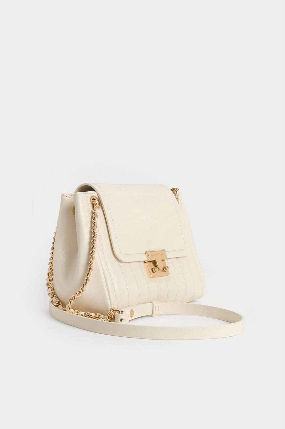 Donna Crinkle-Effect Shoulder Bag