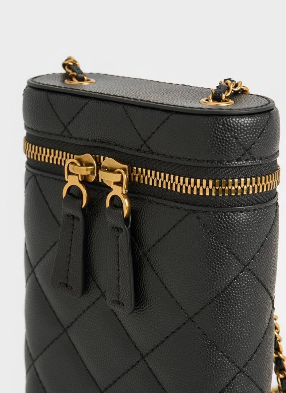 Mini Apfra Quilted Elongated Bag