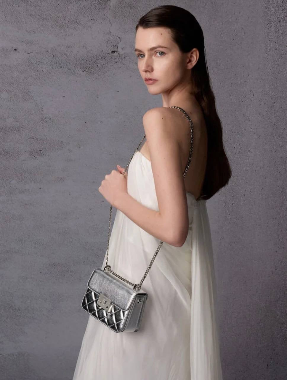 Alva Quilted Chain-Handle Bag