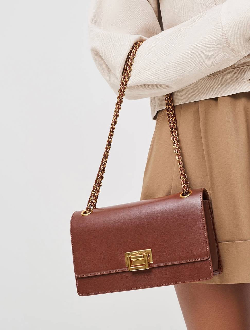 Chain Handle Shoulder Bag