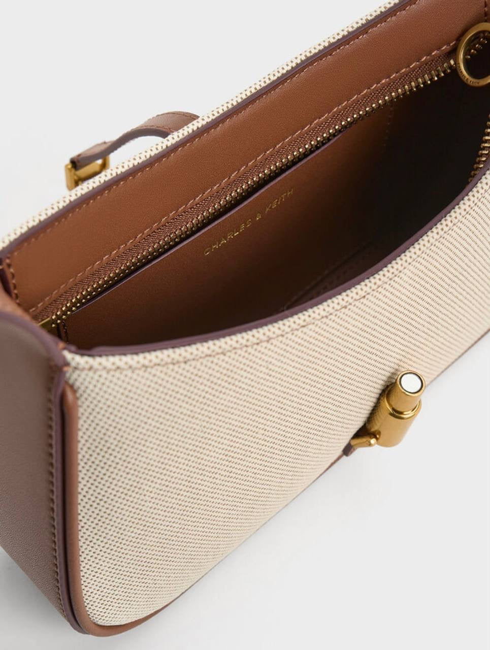 Cesia Ombre Shoulder Bag